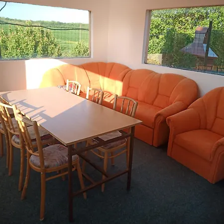 Rekreacny Dom Railip Guest house 4*