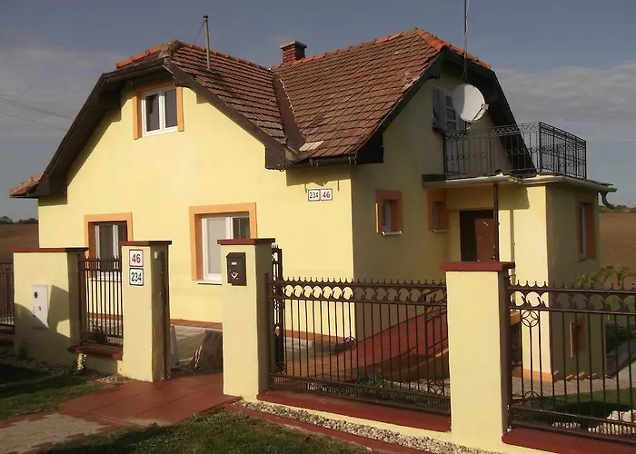 게스트하우스 Rekreacny Dom Railip Trávnica